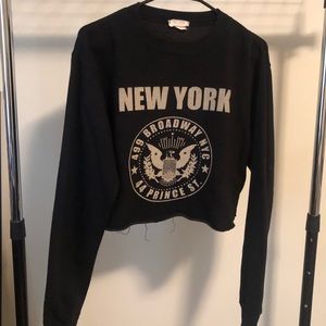 Brandy Melville Cropped Sweatshirt